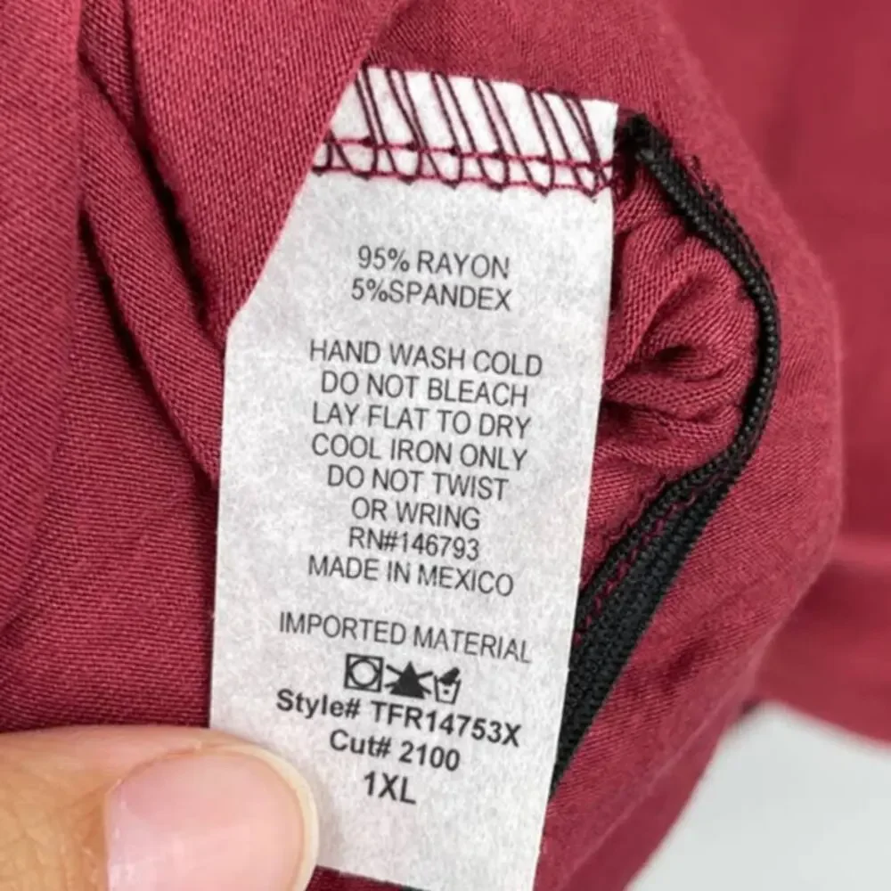 French Pastry Burgundy Tank Top Sleeveless Tee Soft Lightweight Shirt 1X  Womens - Picture 5 of 12